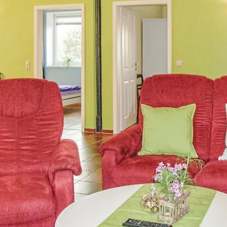 Lovely In Kamern With Wifi Apartment